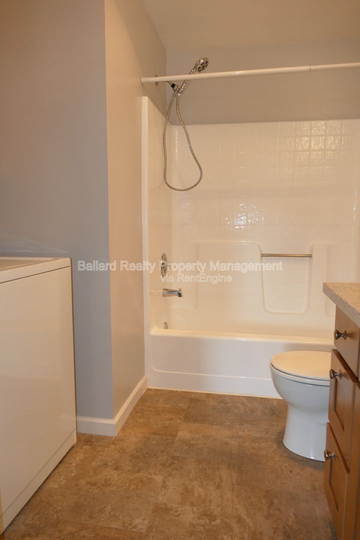 Gallery Image 15