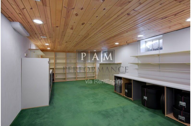 Gallery Image 19