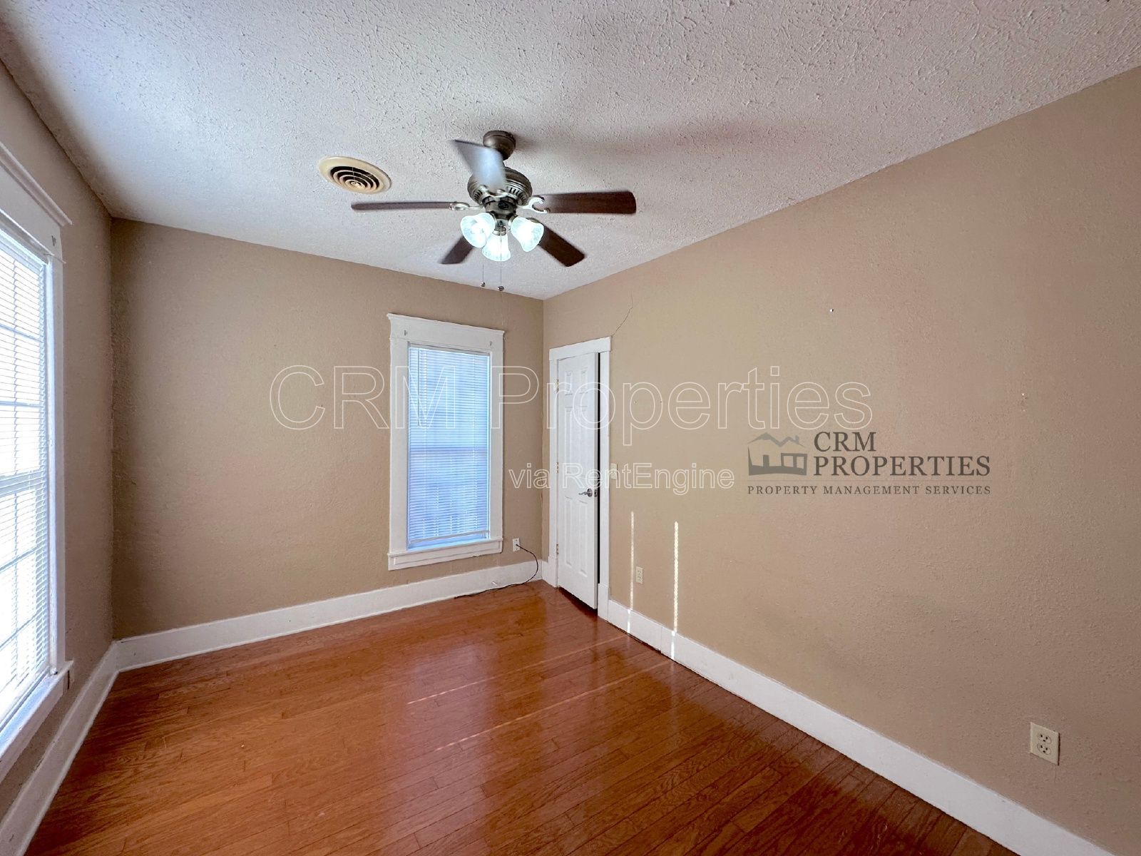 Gallery Image 15