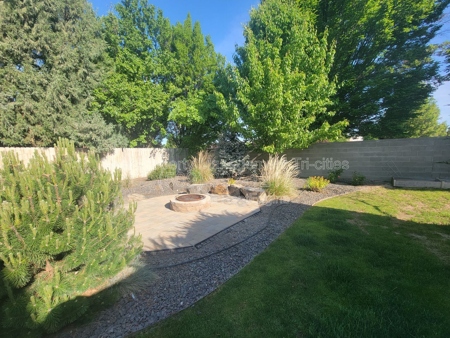 Gallery Image 17