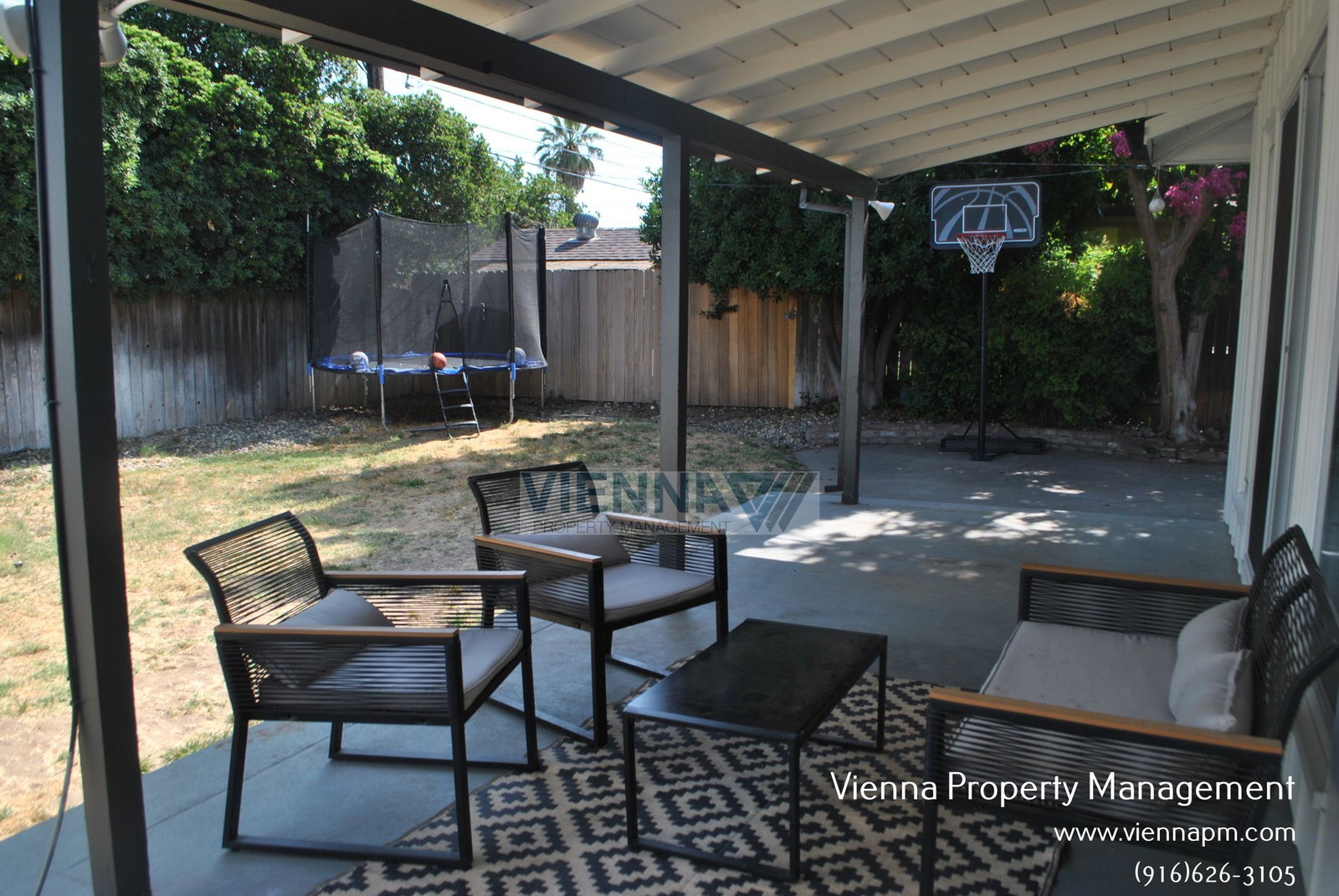 Gallery Image 33