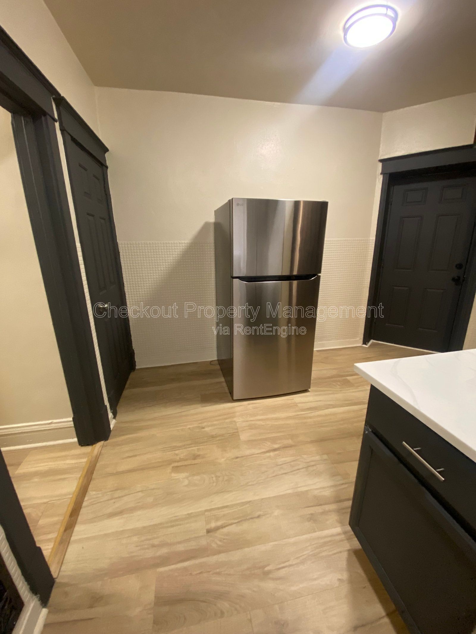 Gallery Image 13
