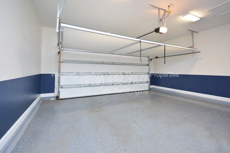 Gallery Image 16