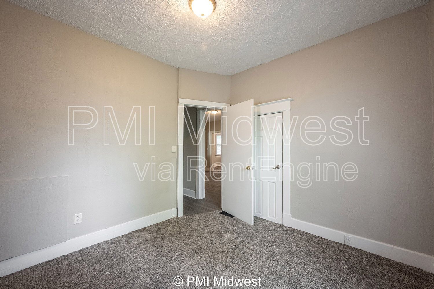 Gallery Image 19