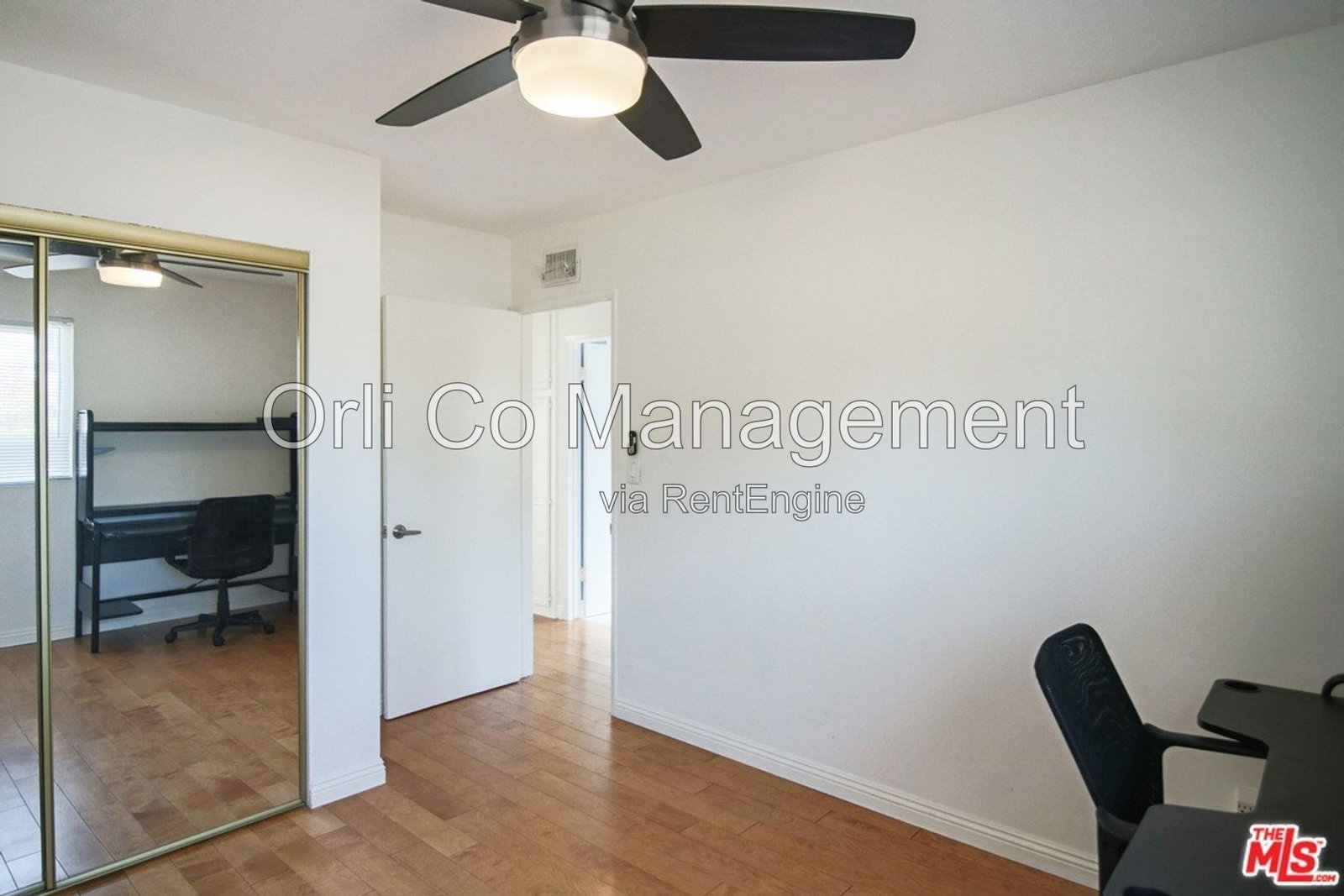 Gallery Image 6