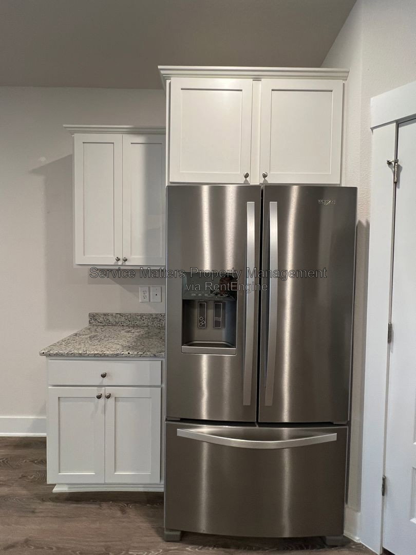 Gallery Image 14