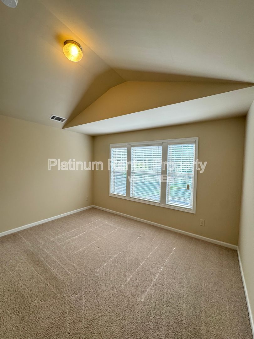 Gallery Image 25