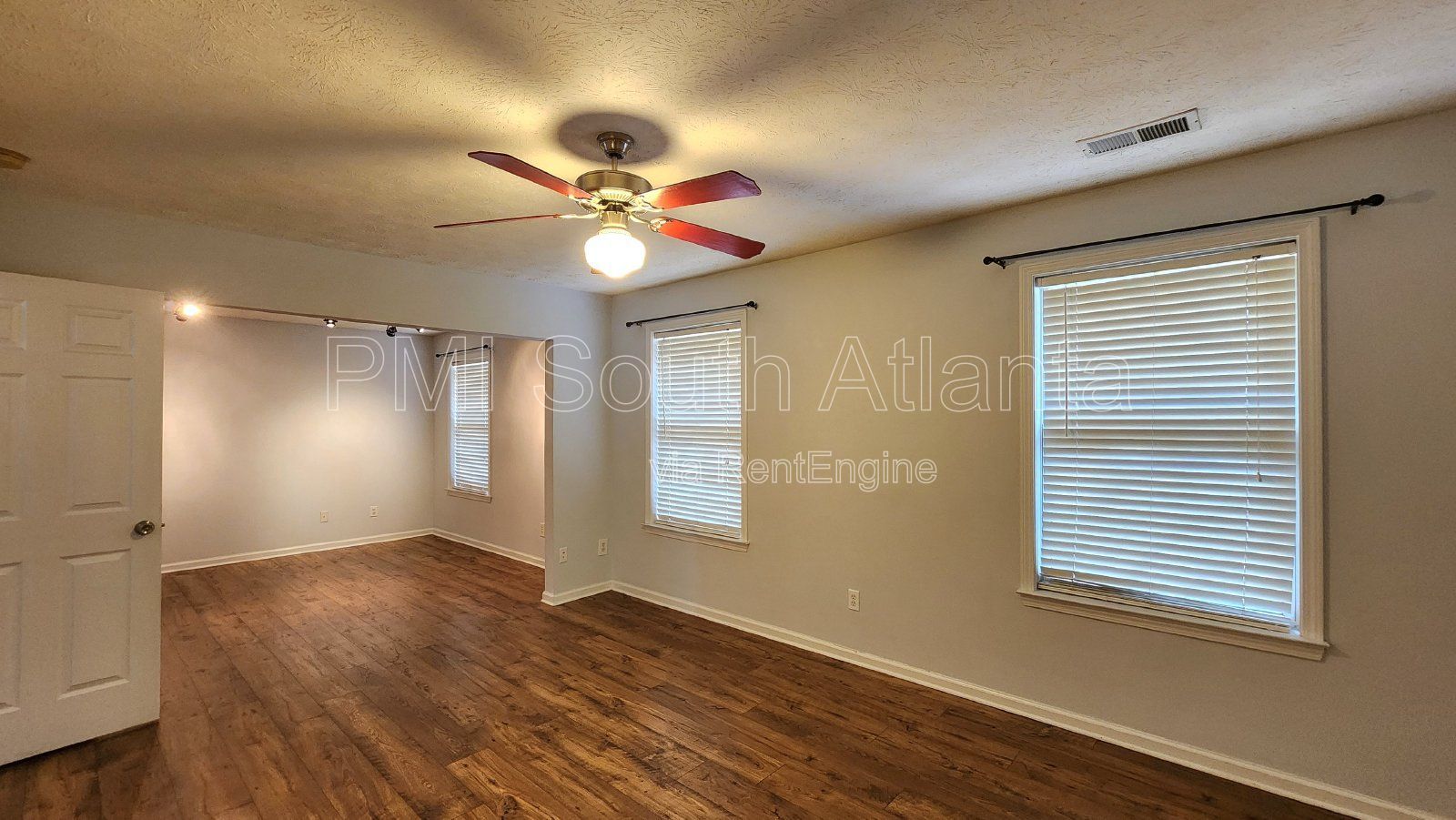 Gallery Image 36