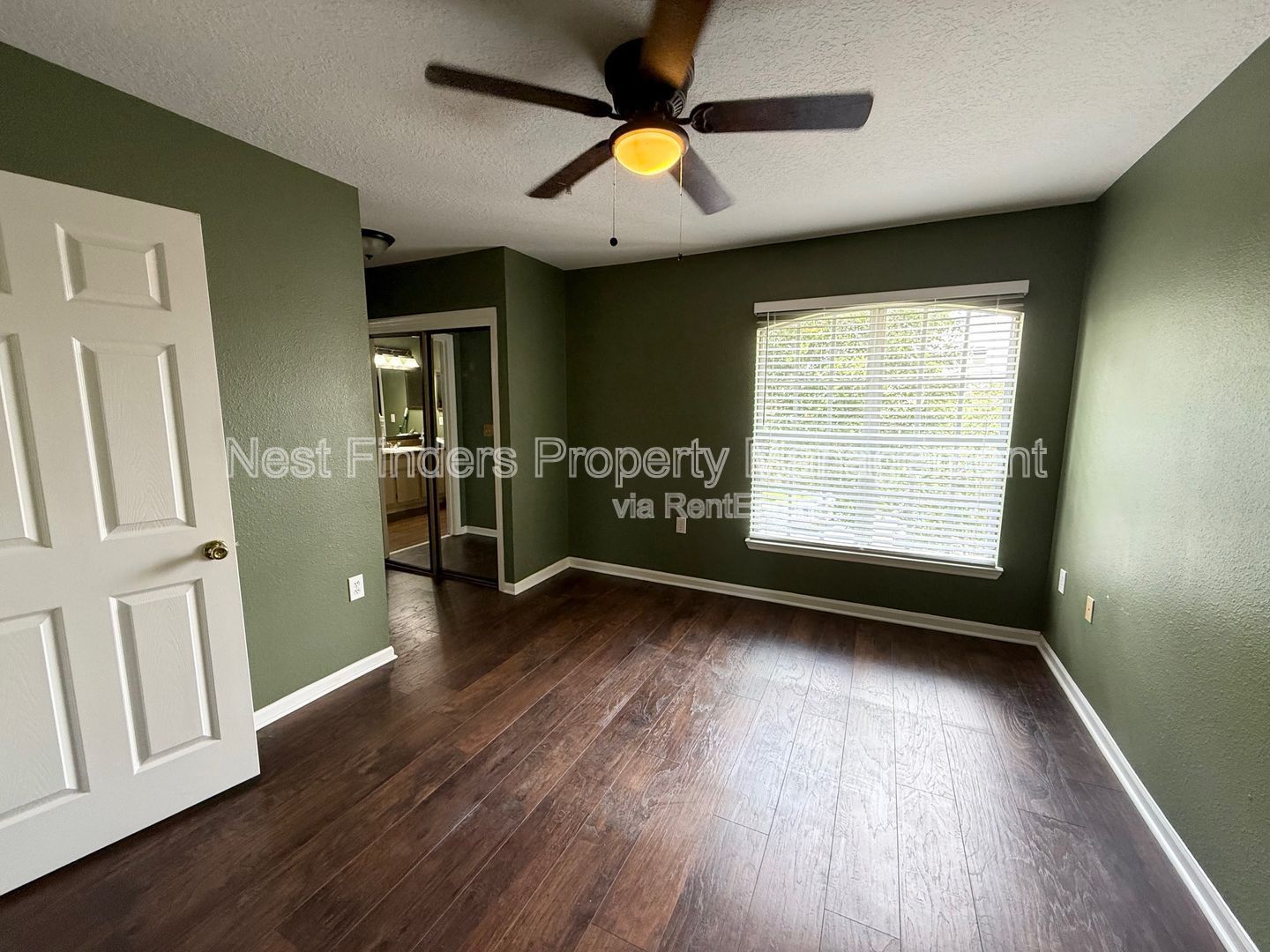 Gallery Image 14