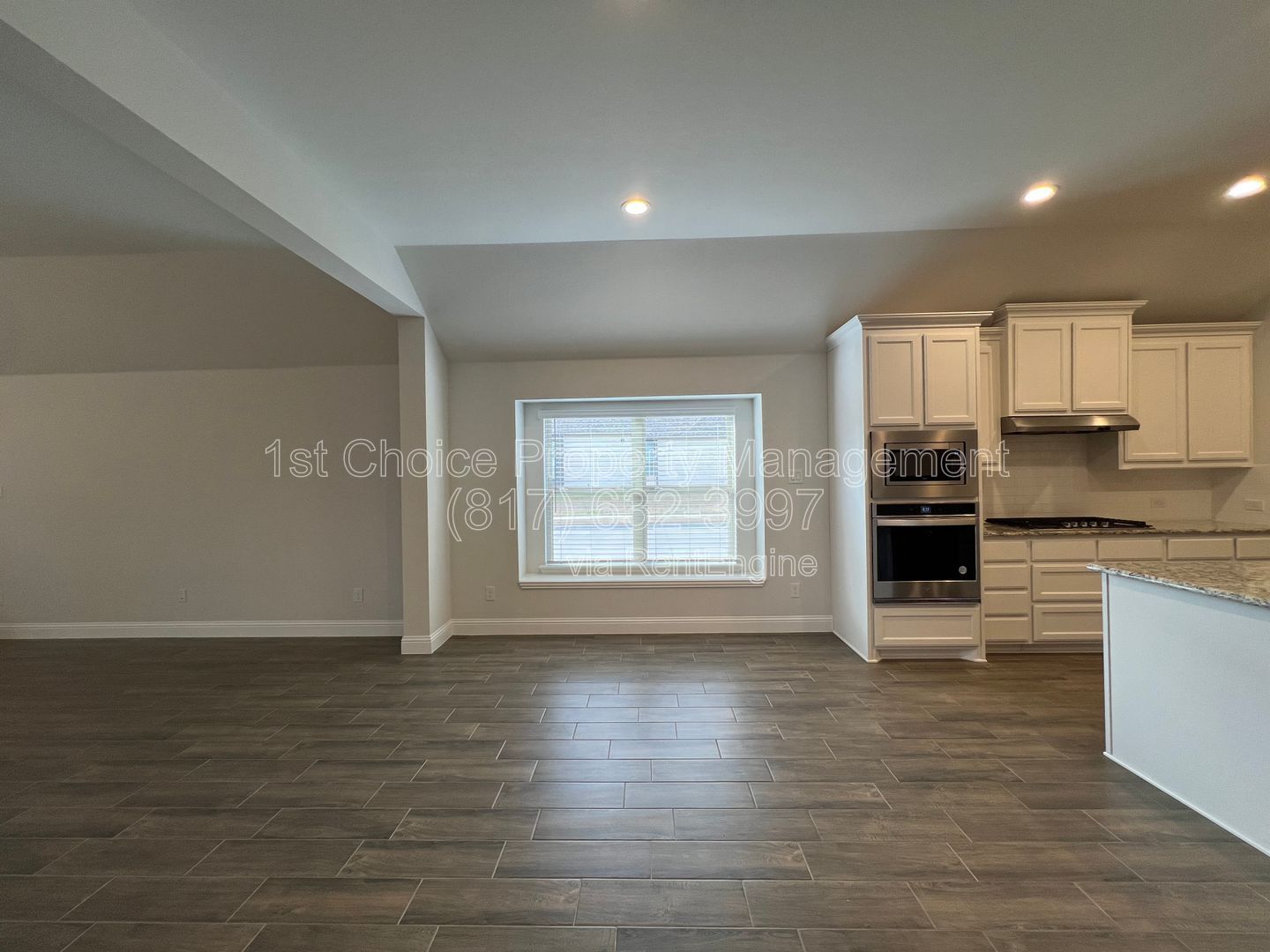 Gallery Image 16