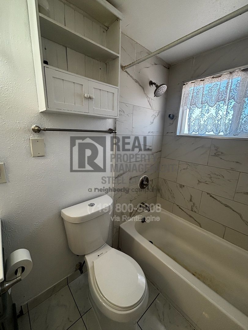 Gallery Image 9