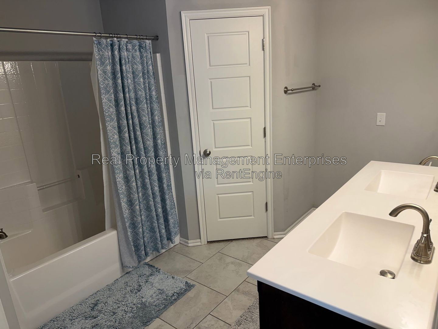 Gallery Image 16