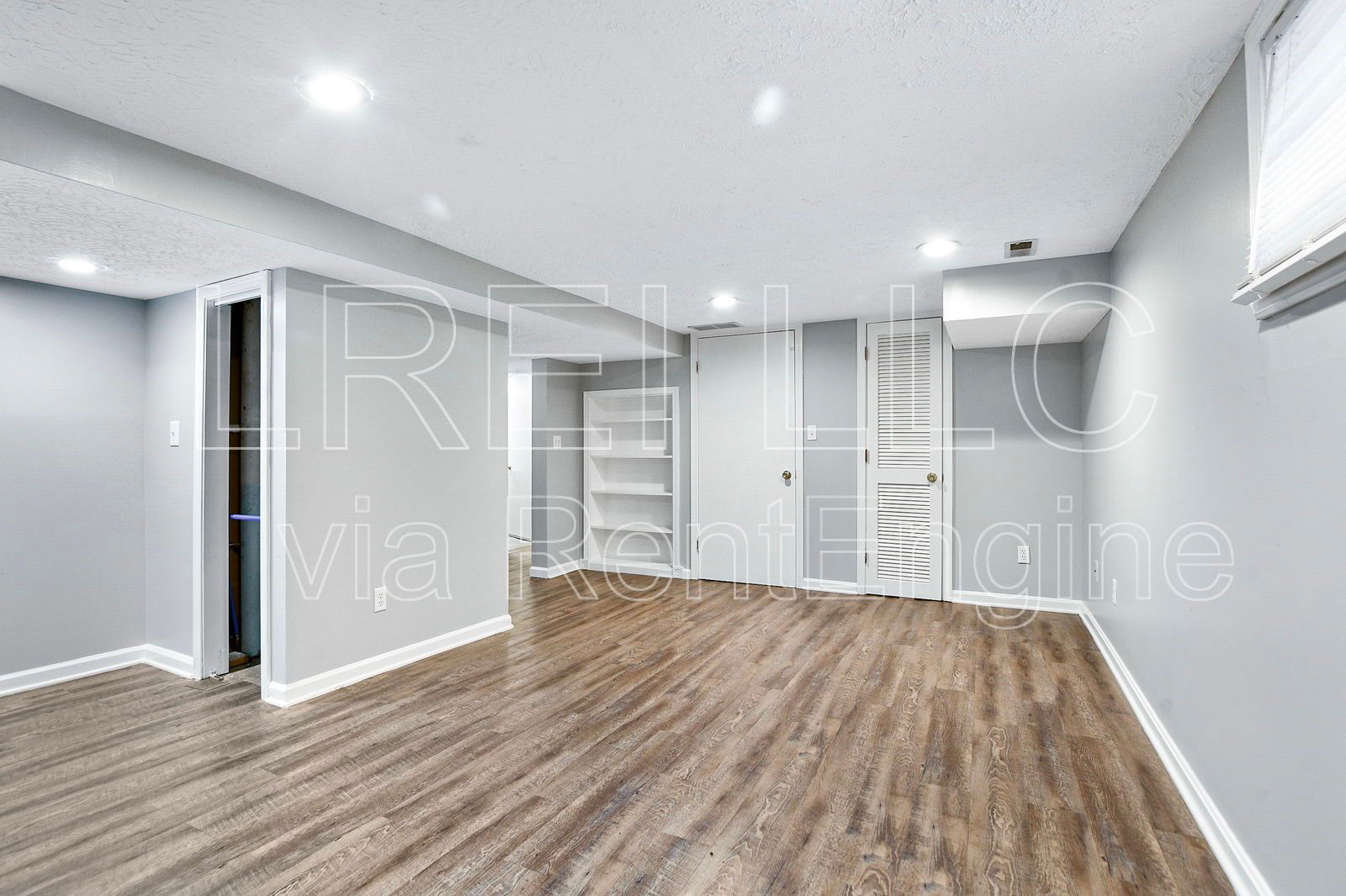 Gallery Image 17