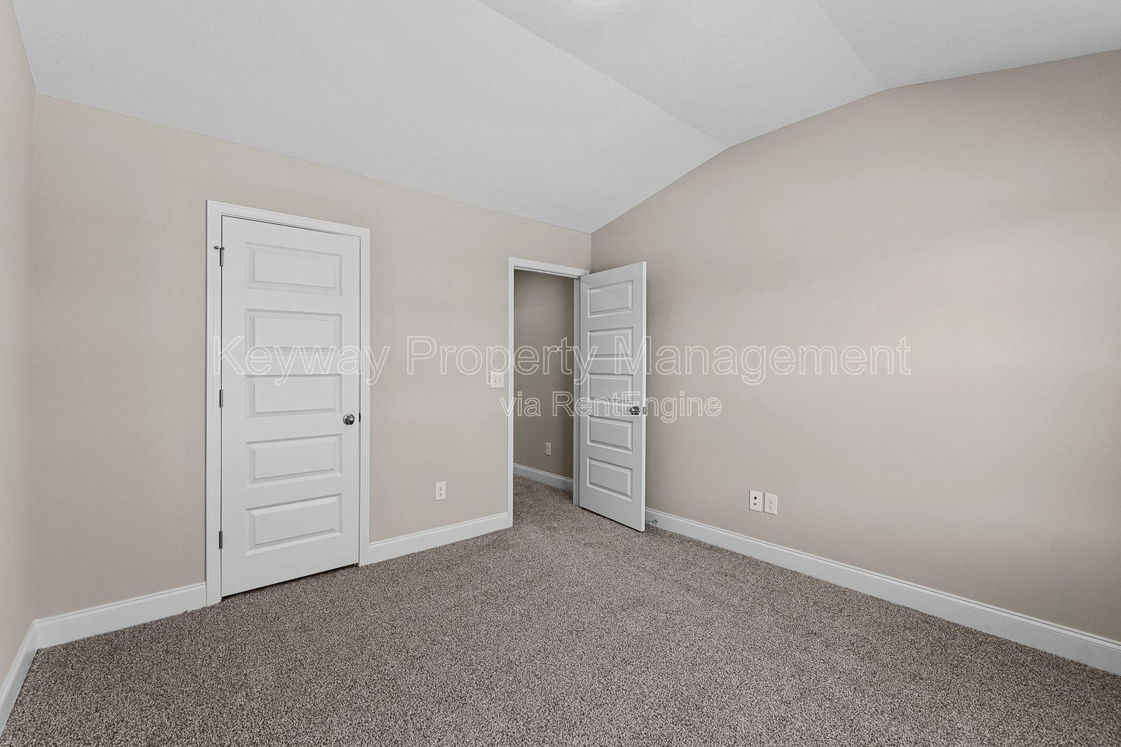 Gallery Image 25