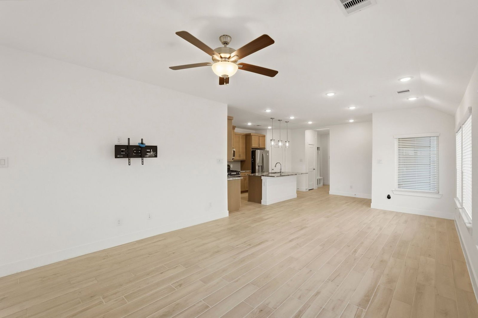 Gallery Image 19
