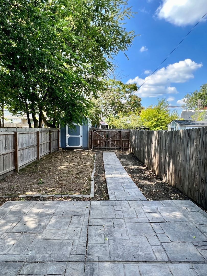 Gallery Image 37