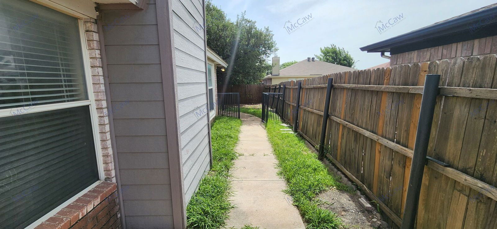 Gallery Image 22