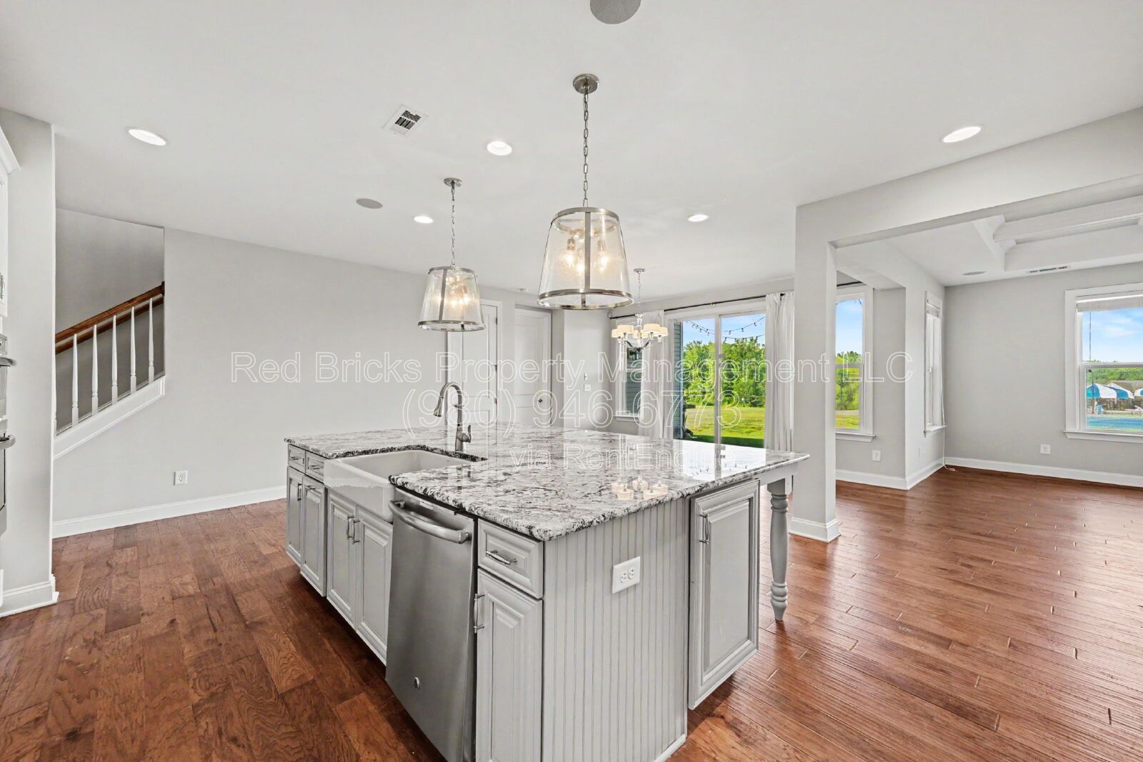 Gallery Image 15