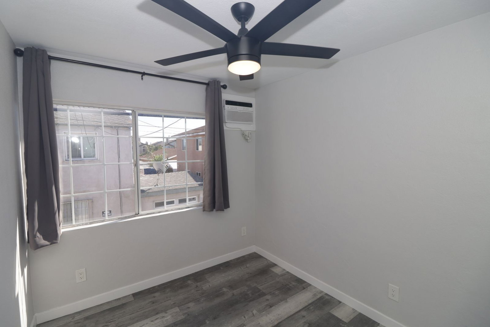 Gallery Image 15