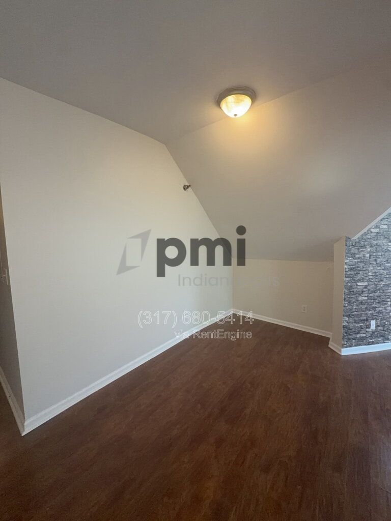 Gallery Image 23