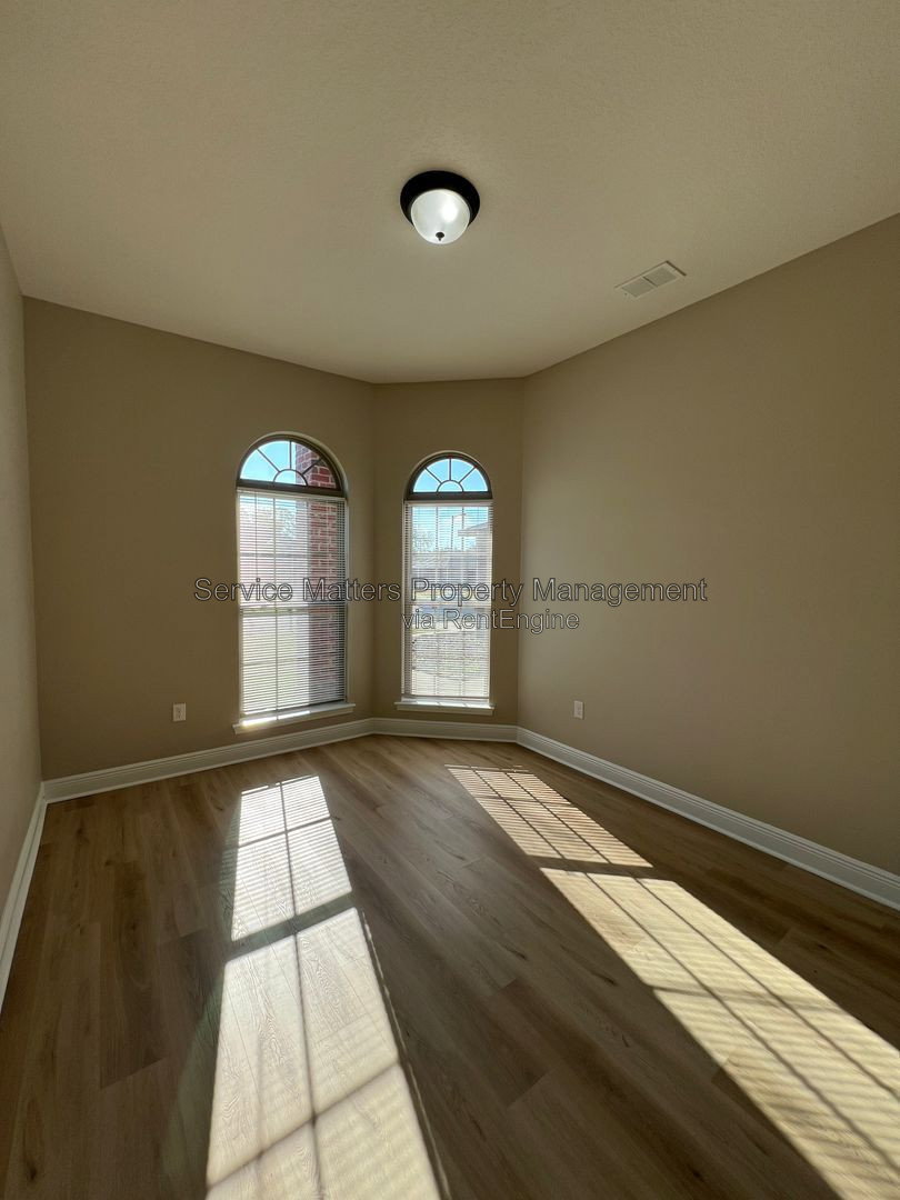Gallery Image 31