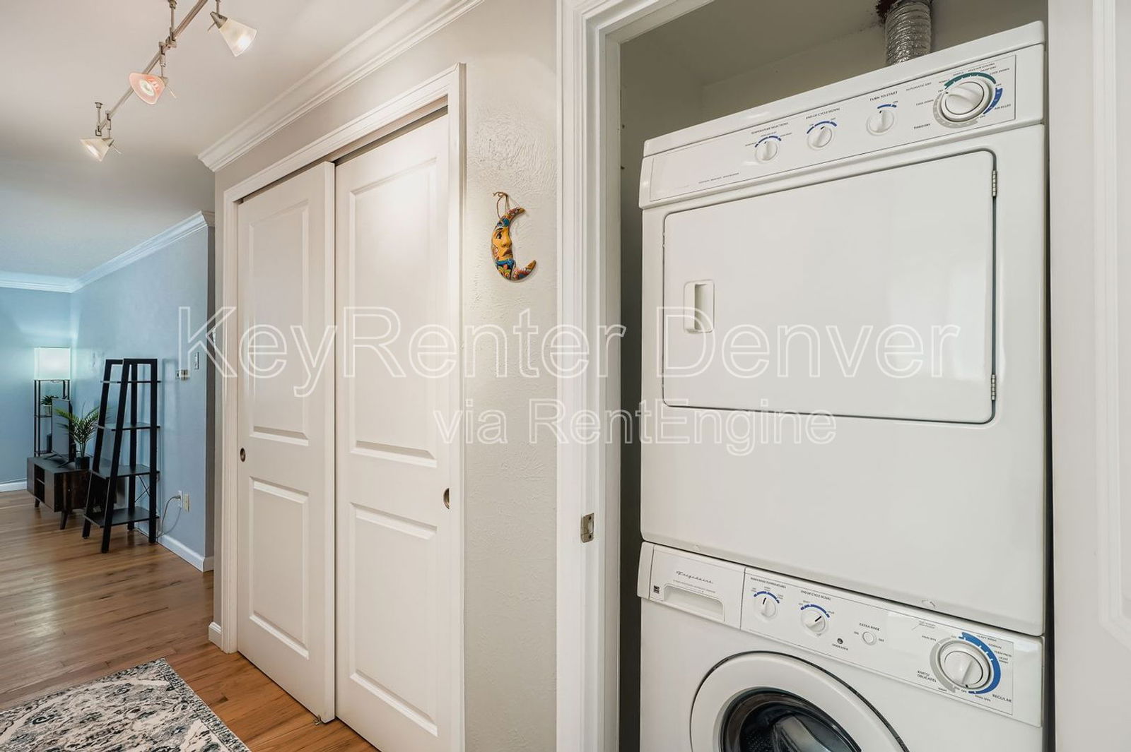 Gallery Image 16