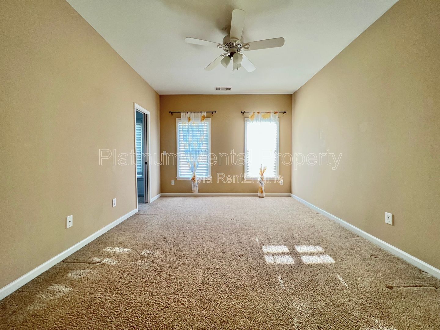Gallery Image 19