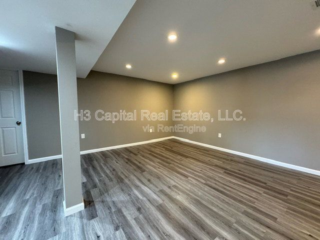 Gallery Image 29