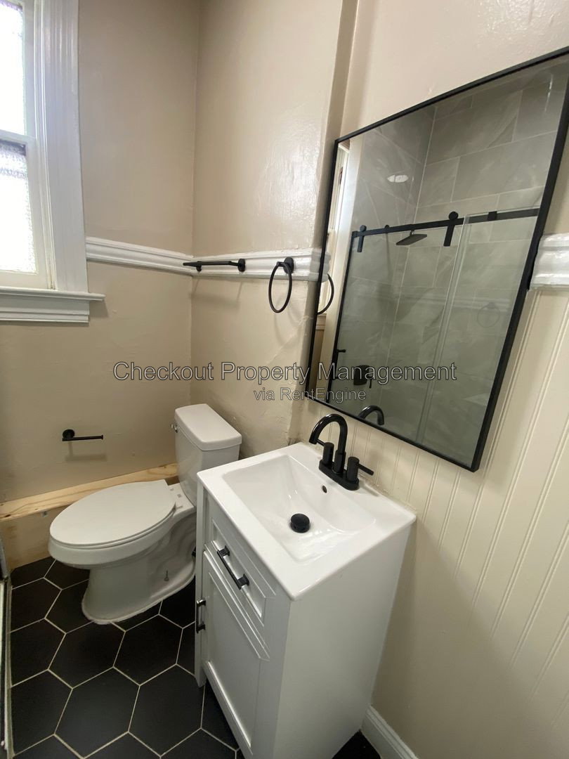 Gallery Image 8