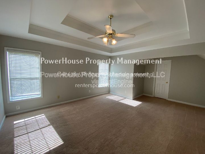 Gallery Image 37