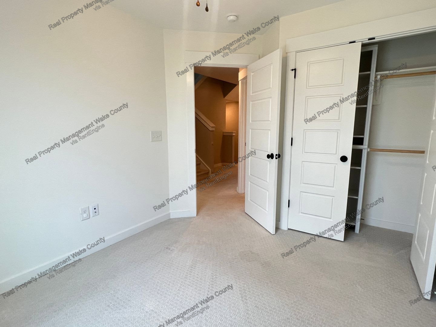 Gallery Image 19