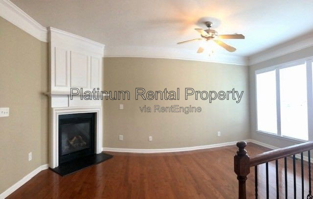 Gallery Image 16