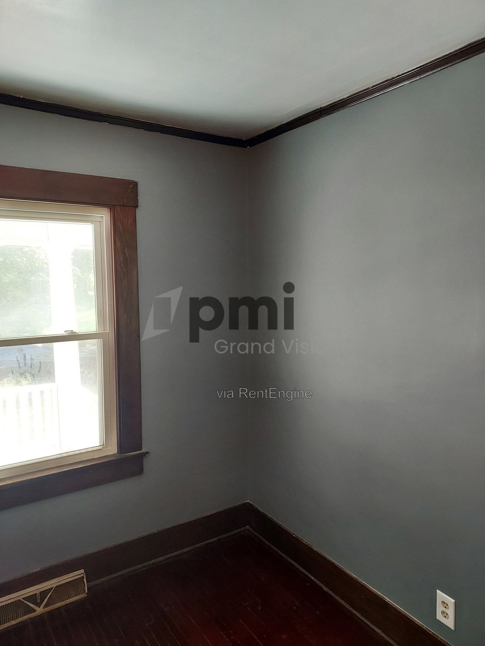 Gallery Image 18