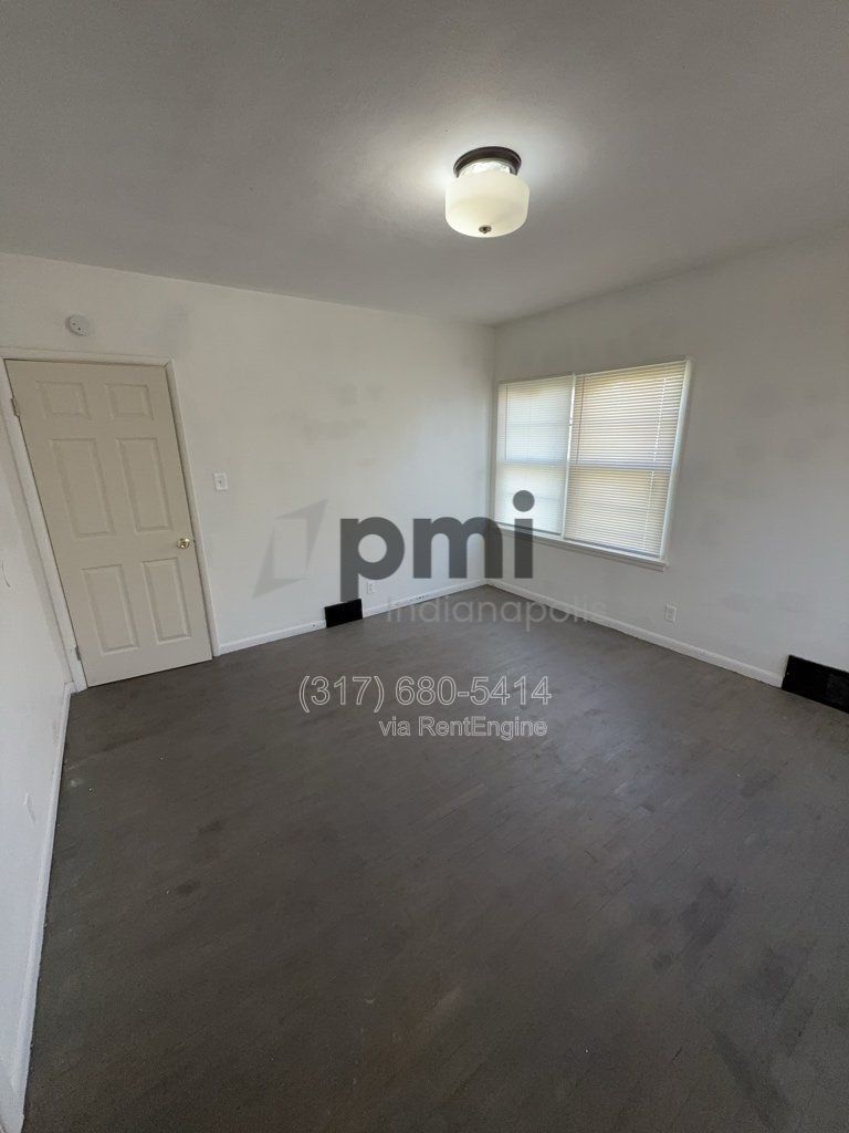 Gallery Image 22