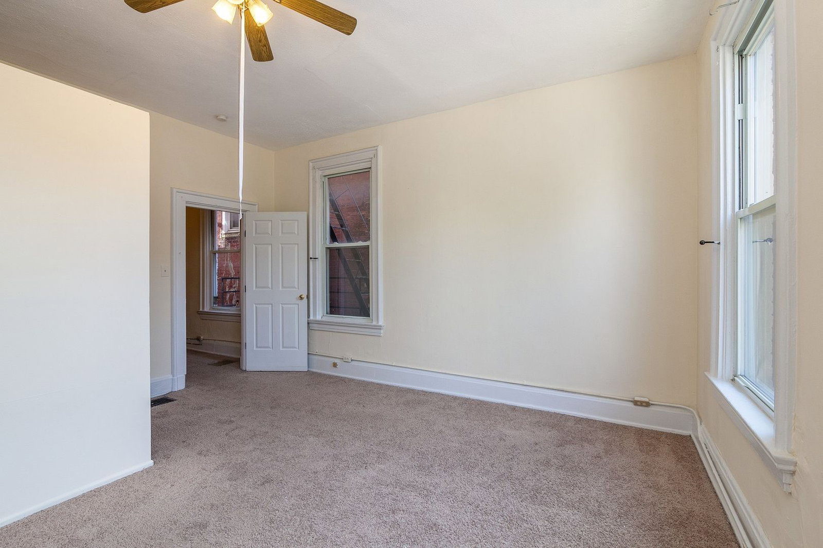 Gallery Image 13