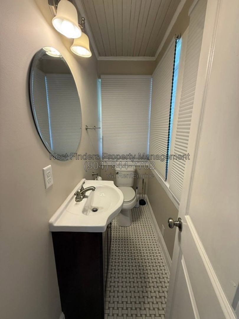 Gallery Image 15