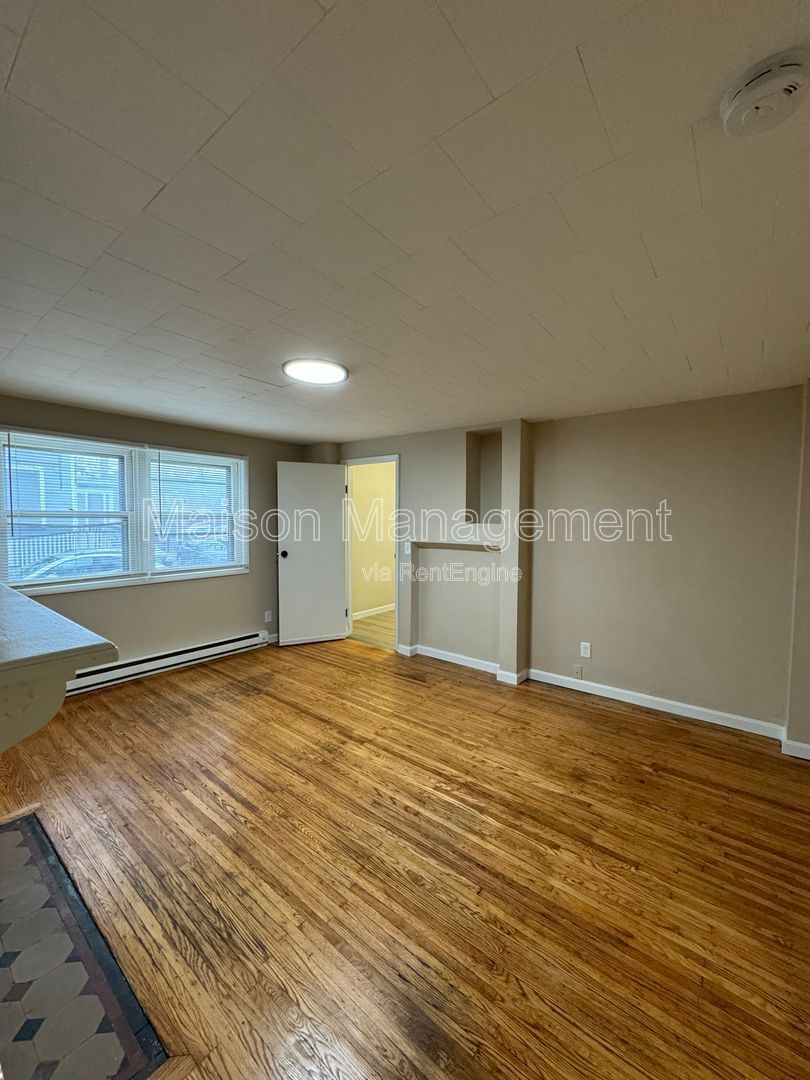 Gallery Image 6
