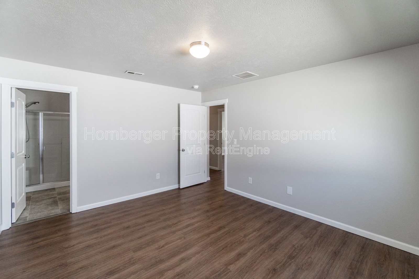 Gallery Image 19