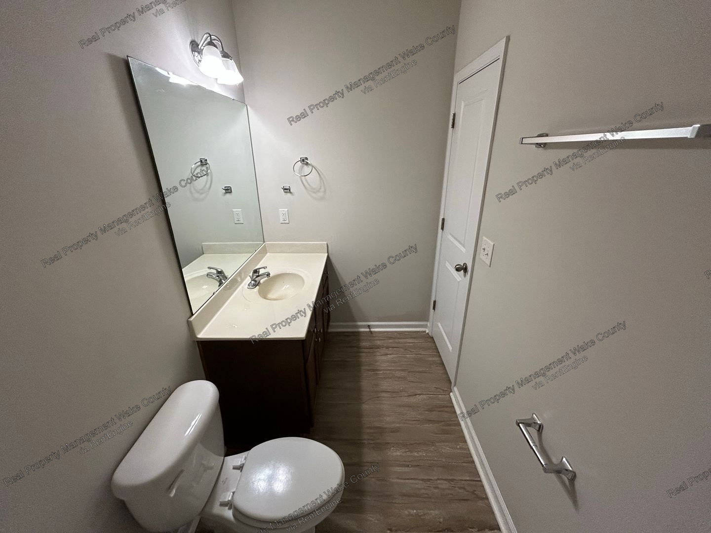 Gallery Image 25