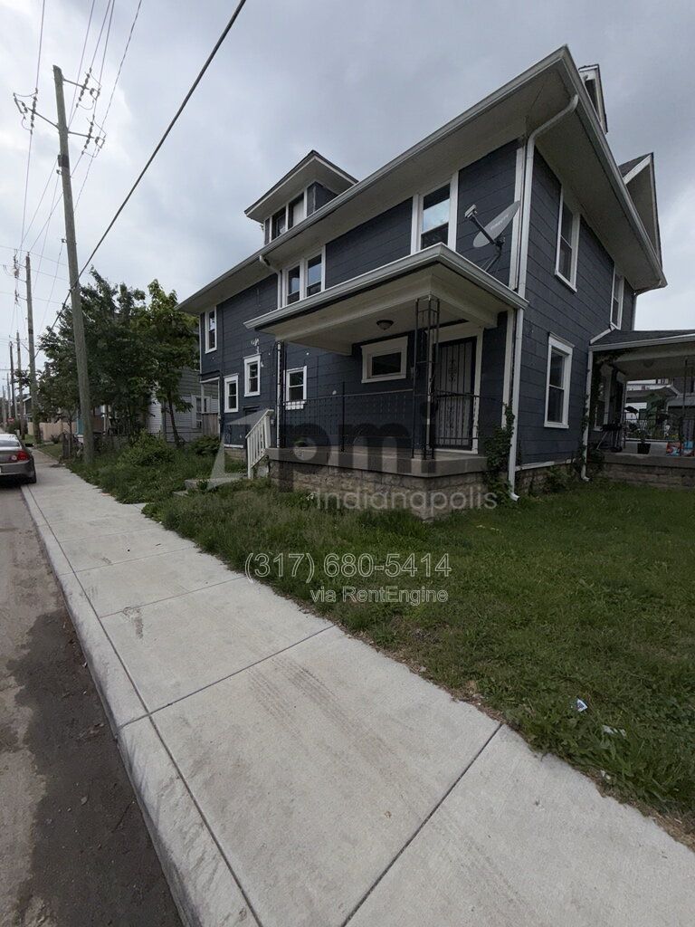 Gallery Image 1