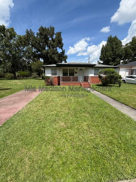Gallery Image 0