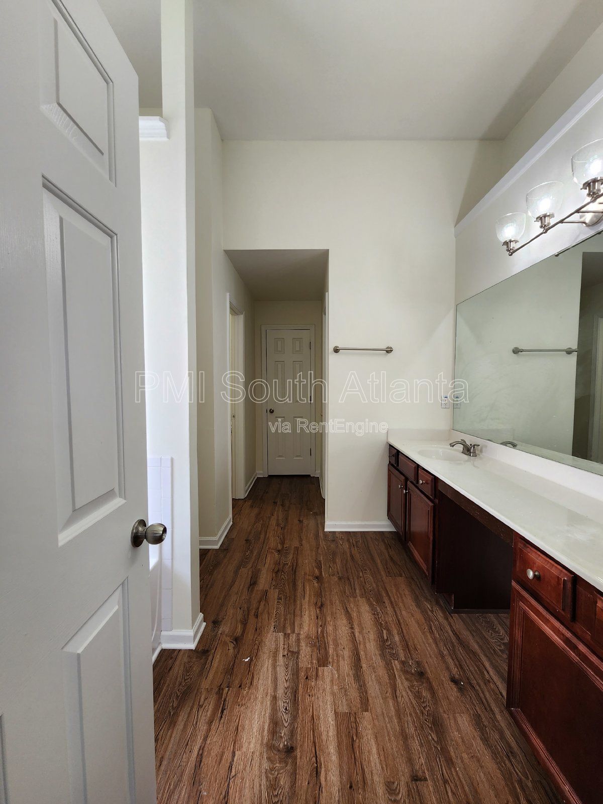 Gallery Image 52