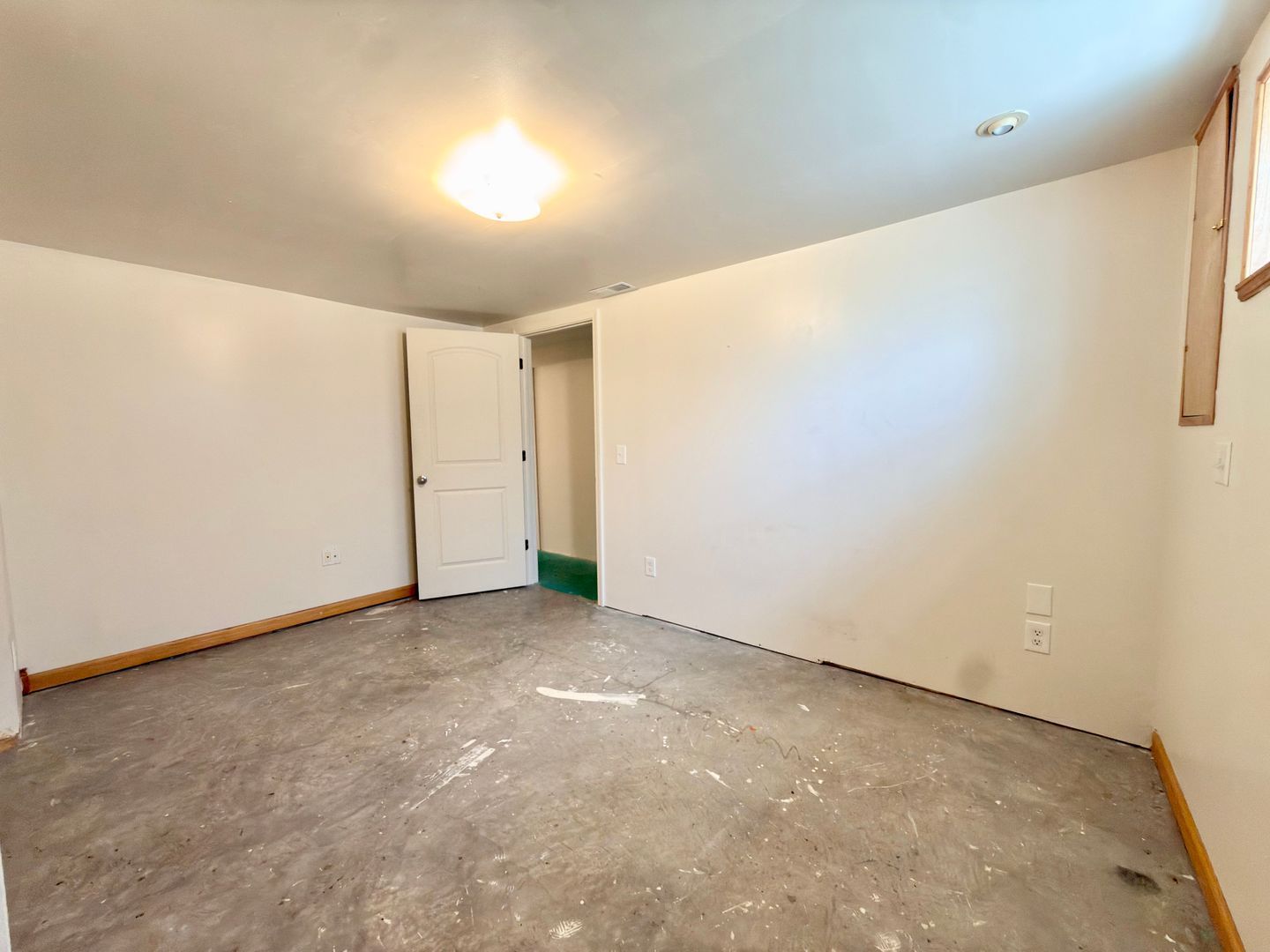 Gallery Image 18