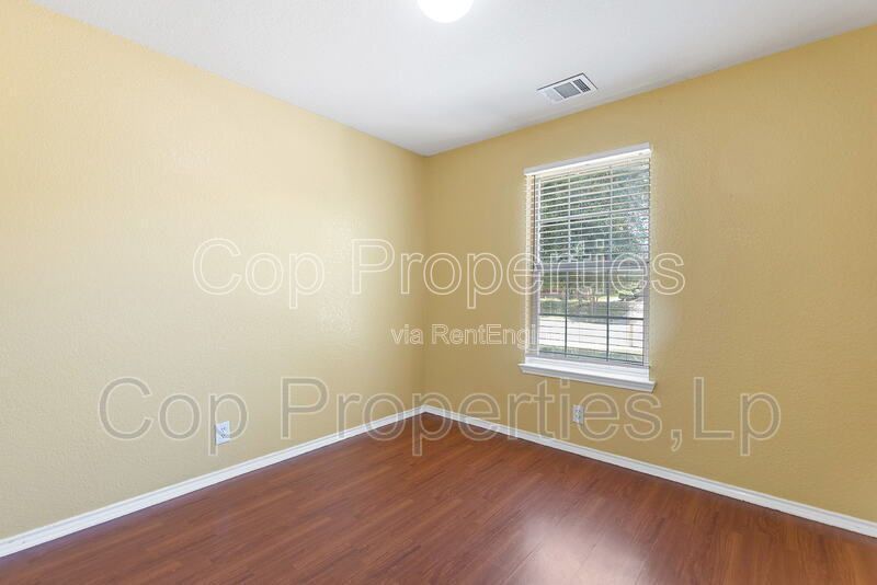 Gallery Image 18