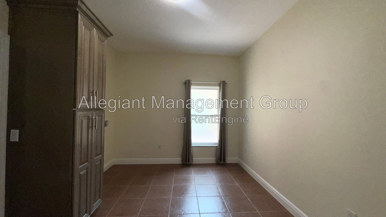 Gallery Image 48