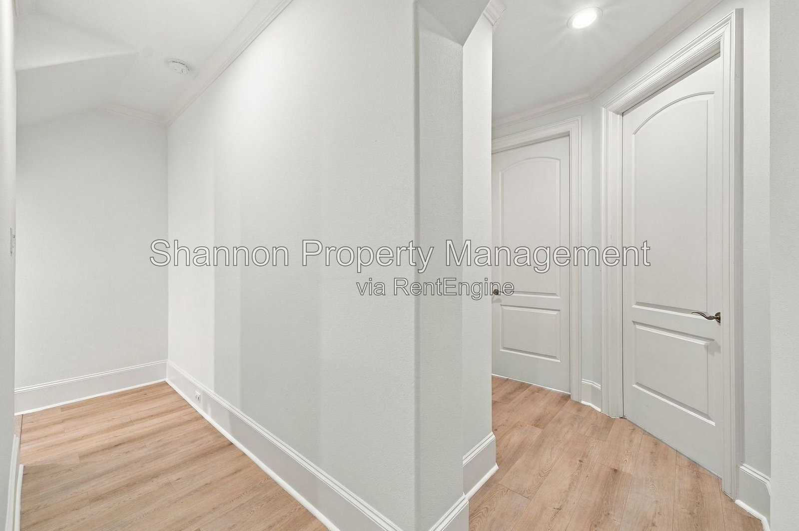 Gallery Image 19