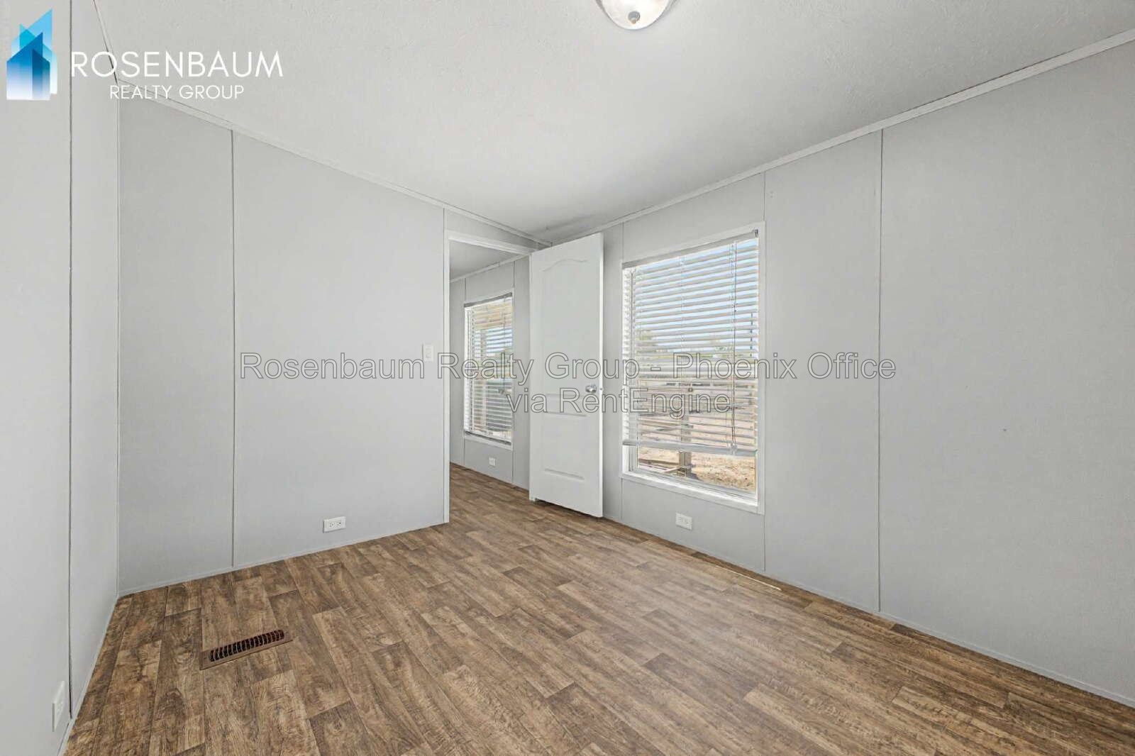 Gallery Image 19