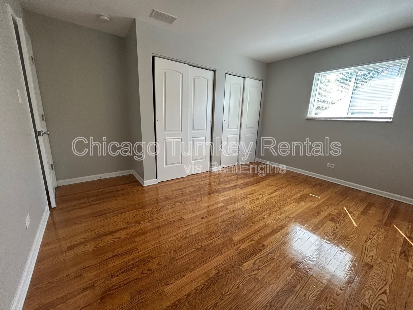 Gallery Image 18