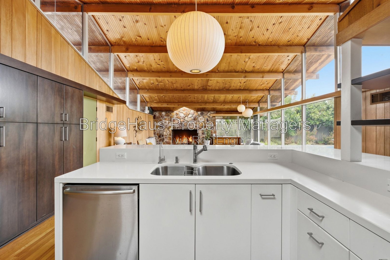 Gallery Image 19