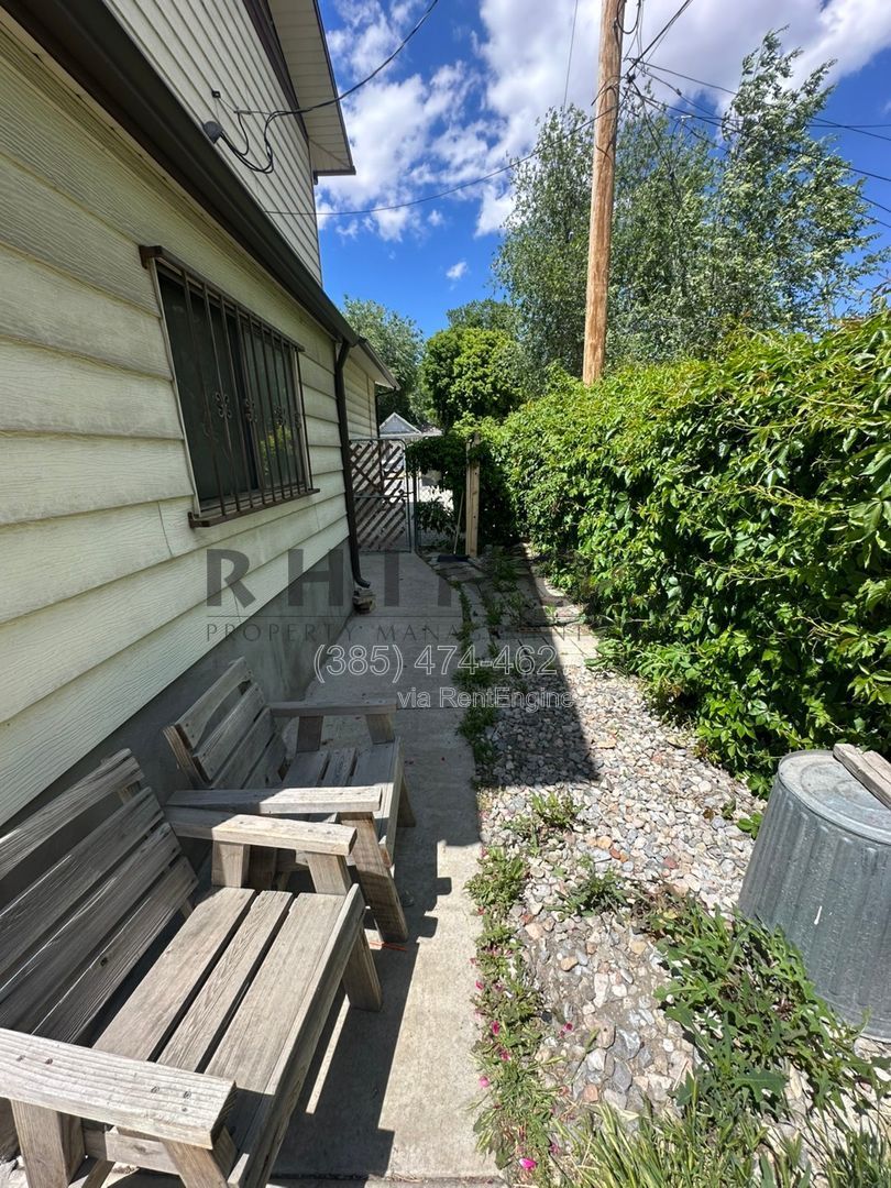 Gallery Image 13